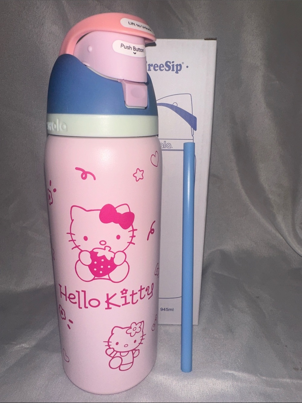 Custom Owala FreeSip Hello Kitty Pink/Blue 32 oz